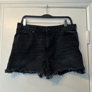 True Craft High Rise Black Denim Raw Edge Shorts Size 13